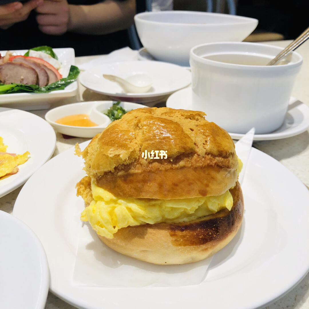 香港美食之旅，烧腊与茶餐厅的诱惑