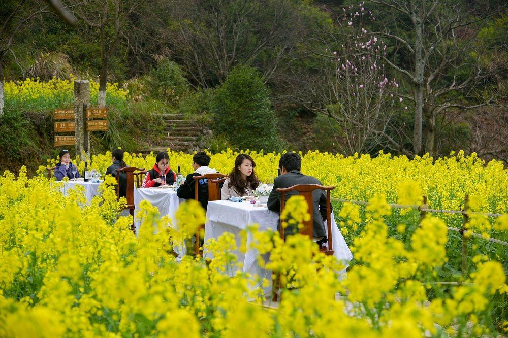 地方美食热销助力文旅消费增长